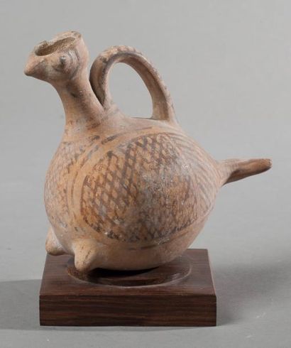null Aryballe zoomorphe forme d?oiseau. Argile. Chypre,VIIe siècle avant JC. Haut.:...