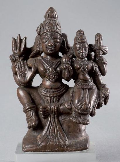 Sujet en bronze représentant Shiva et Parvati....