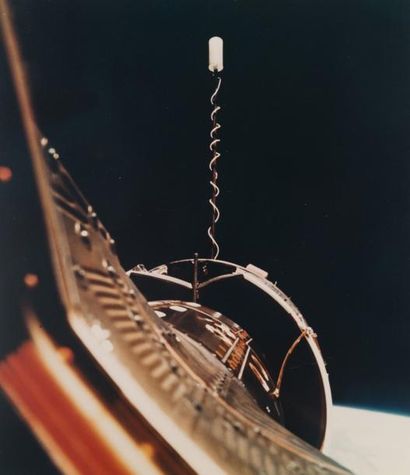 null NASA Mission Gemini VIII, 1966 Le module agena lors du rendez vous Tirage chromogénique...