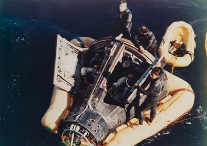 null NASA Mission Gemini VIII, 1966 Récupération des astronautes Amstrong et Scott...