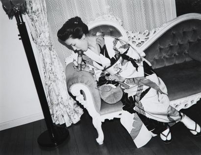 Nobuyoshi ARAKI (Né en 1940) Sans titre, 1998 Tirage argentique d'époque Signé au...