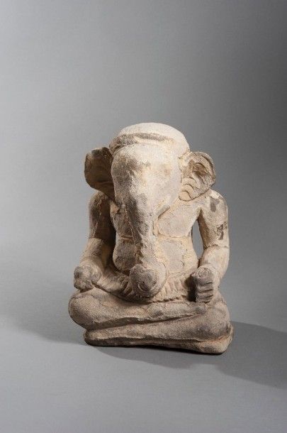 Sculpture de Ganesha en ronde bosse. Cambodge,...
