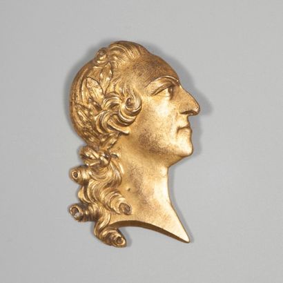 Portrait de Louis XV de profil 
Elément en...