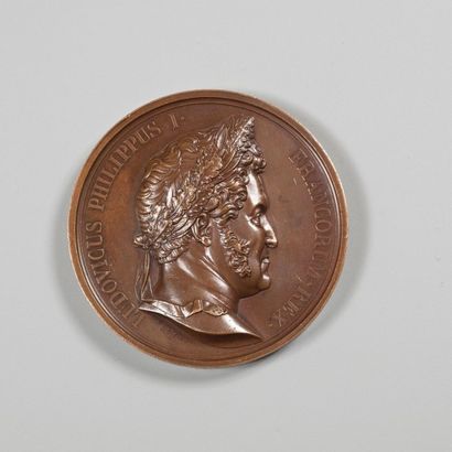 Médaille en bronze 
A l’avers profil de Louis-Philippe...