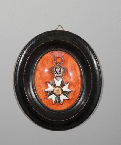 null France vers 1830

Croix de chevalier de la Légion d’honneur

Argent, vermeil,...