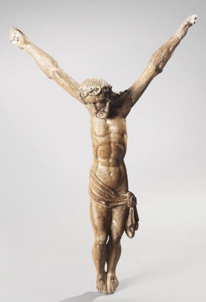 Christ en chêne sculpté. Travail populaire,...
