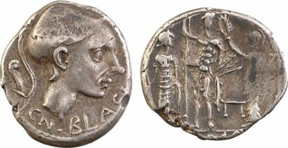 Cornelia, denier, Rome, 112-111 av. J.-C....