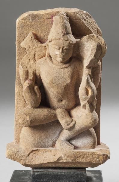 Stèle au Vishnu, Inde médiévale Assis en...