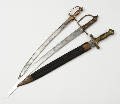 null Lot composé d'un sabre briquet modèle 1767 (S.F.), glaive d'infanterie modèle...