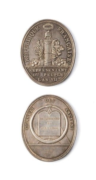 null 1799 - Conseil des Anciens, l'An VII, médaille argent sans attribution (H.884)...