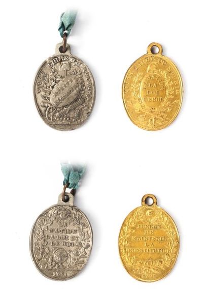null 1791 - La Nation, La Loi, le Roi : lot de 2 insignes, une en bronze-doré (H.225,...