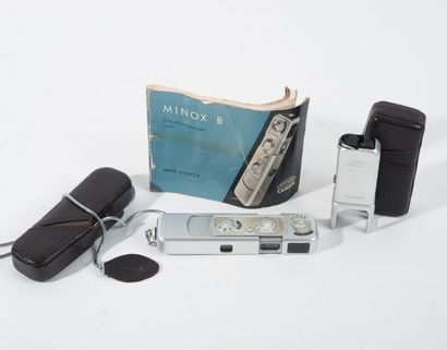 MINOX Appareil Minox B (Allemagne) avec posemètre CDS couplé. Etui d'origine, Mode...