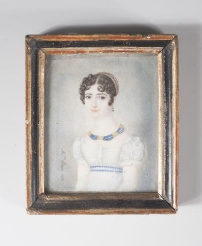 École FRANÇAISE du début du XIXe siècle Portrait de jeune femme au diadème et collier...