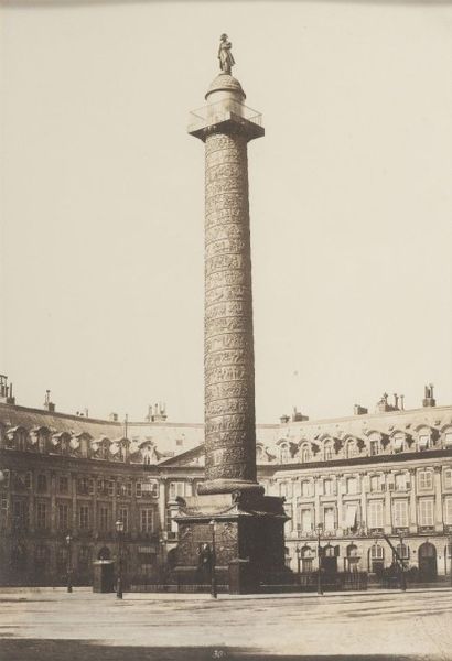 null Edouard Baldus, La Colonne Vendôme, Paris, circa 1855. Tirage sur papier albuminé...