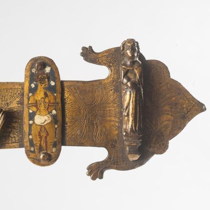 null Croix de procession en bronze gravé et émaillé.

Italie, XIVe siècle

Haut....