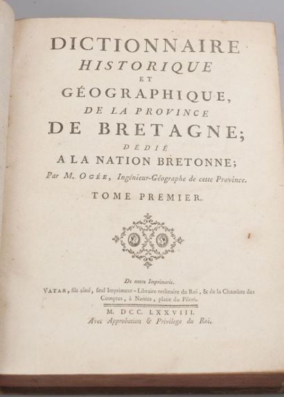 null OGÉE. Dictionnaire historique et géographique de la province de Bretagne, dédié...