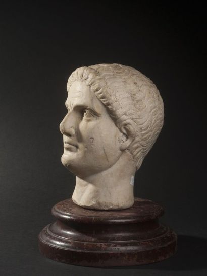 null Rare portrait présumé de l’empereur Constantin le Grand. Epoque Romaine, IV...