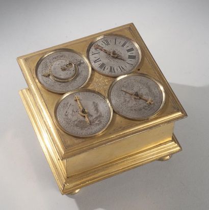 null Horloge de table astronomique allemande de forme carrée, à sonnerie au passage...