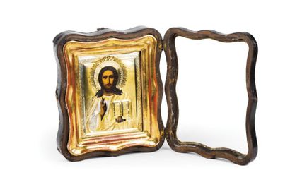 null Icône. Le Christ bénissant. Moscou, 1908-1917.

Tempera sur bois (18 x 14,5...