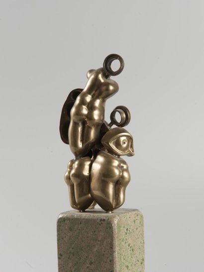 null Ecole contemporaine
Corps
Sculpture en bronze patiné
Haut. : 13 cm