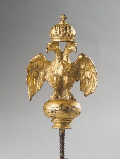 null Autriche, fin du XIXe siècle

Aigle d’étendard autrichien 

Bronze ciselé et...