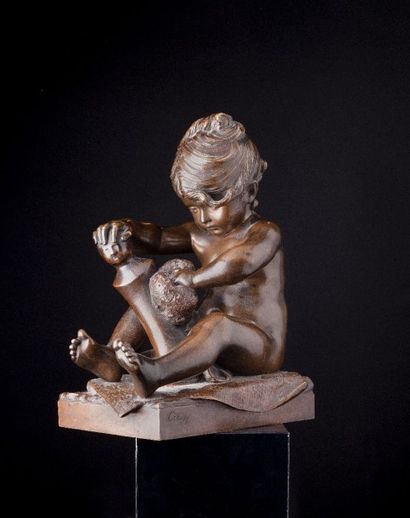 null D’après Aristide Onésime CROISY (1840-1899)

Fillette nettoyant son jouet

Bronze...