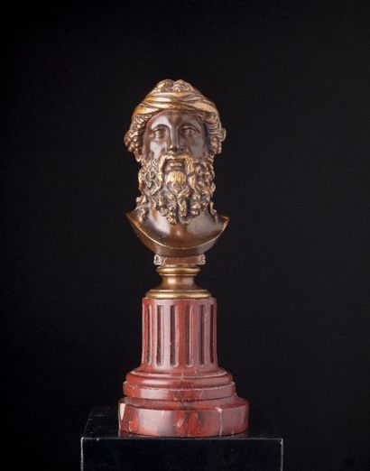 null D’après l’Antique

Buste de philosophe grec

Bronze patiné, fondeur barbedienne,...