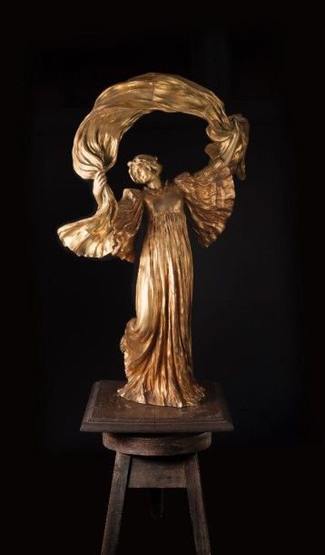 null D’après Agathon LEONARD (1841-1923)
Danseuse à l’écharpe
Epreuve en bronze doré...