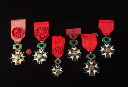 null Lot de Croix de la Légion d’Honneur, principalement de la 3ème République.
Divers...