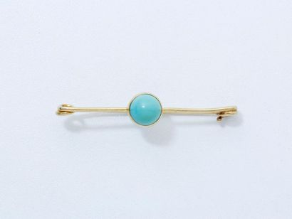 null Broche épingle à nourrice en or 750 millièmes, ornée d'un cabochon de turquoise...