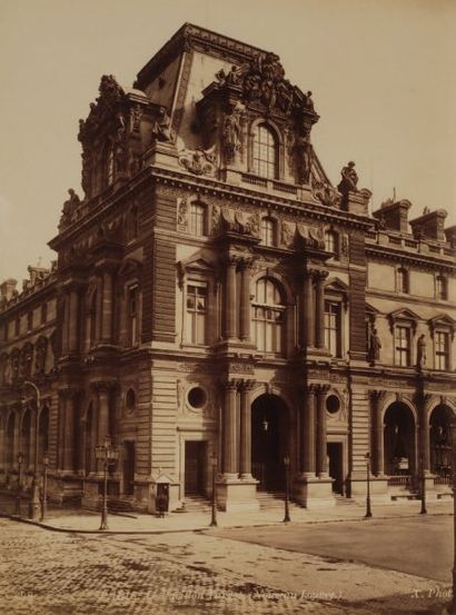 Alfred François HAUTEC Le Pavillon Turgot, Paris, circa 1865 Tirage albuminé d'époque....