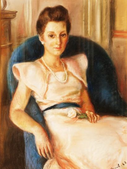 Pierre DEVAL (1897-1993) Portrait de femme au collier de perles, 1943 Pastel. Signé...
