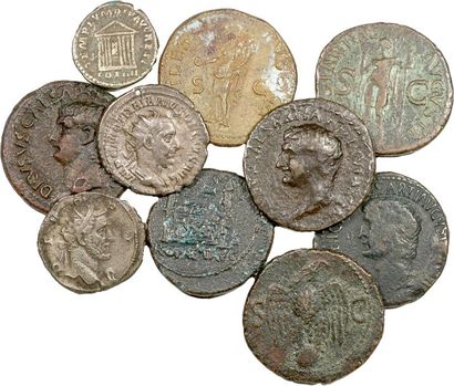 MONNAIES ANTIQUES Lot de 10 monnaies romaines en bronze principalement. Bronze Lot...