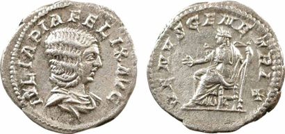 null Julia Domna, denier, Rome, 211-217 A/IVLIA PIA FELIX AVG Buste drapé à droite...