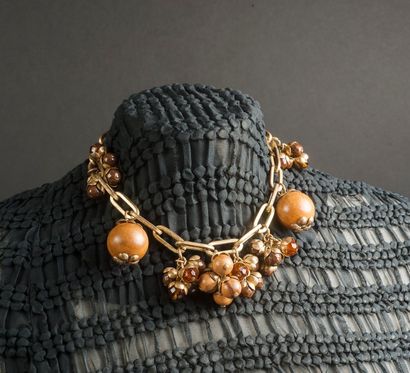 null Radà - (années 2000 - Italie)

Collier à large maille en métal doré vieilli...