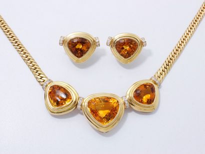 null Parure en or 750 millièmes composée d'un collier décoré de 3 cœurs en citrine...