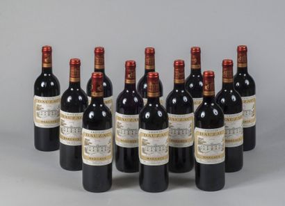 null Lot composé de 12 bouteilles de :

Château Dauzac 1998
