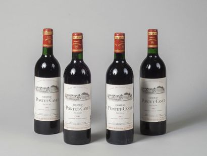 null Lot composé de 4 bouteilles de :

Château Pontet Canet 1982, niveaux: 1 bas...