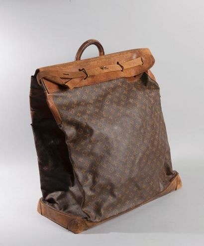 null Louis VUITTON

Sac Steamer bag en toile monogram et cuir naturel, poignee, fermeture...