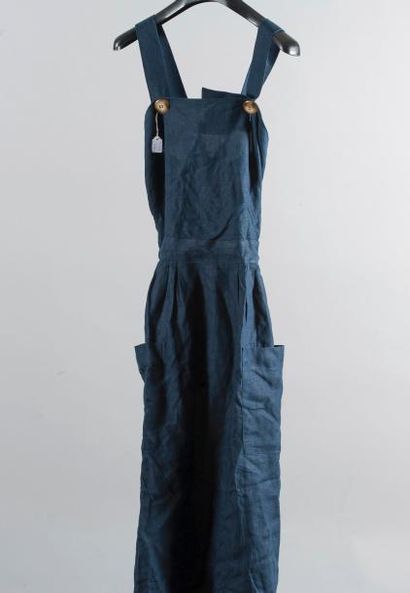 null Ines de la Fressange

une robe d’été en lin bleu cintrée 

T. 34/36