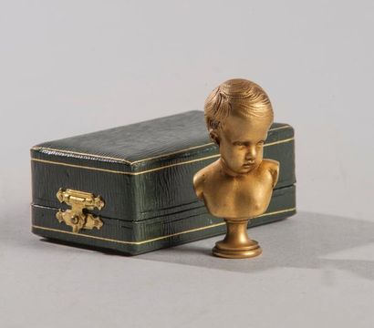 null Alexandre Auguste CARON (1857-1932) 

Cachet en bronze ciselé et doré représentant...