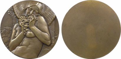 null Delannoy (M.) : Bacchante, s.d. (1933) Paris

Bacchante nue, de face, mangeant...