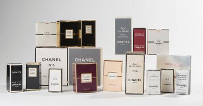 null Chanel – (années 1990-2000)

Assortiment de 50 différents diminutifs parfums...