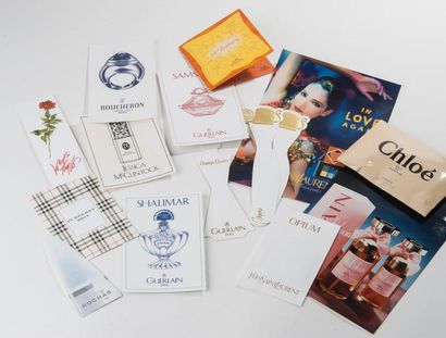 null Divers Parfumeurs – (années 1990-2000)

Fort lot d’environ 2000 cartes parfumées...