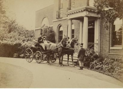 null Richmond, circa 1860-1862.

ROBERT D’ORLÉANS DUC DE CHARTRES

En exil en Angleterre,...