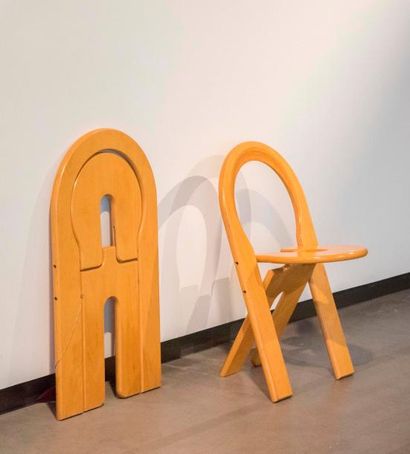 null Roger TALLON (1929-2011)

Paire de chaises pliantes TS, modèle crée en 1977

Edition...