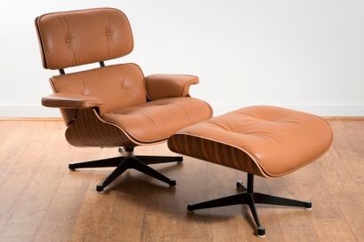 null Charles (1907-1978) et Ray (1912-1988) EAMES

Lounge Chair modèle 670, et son...