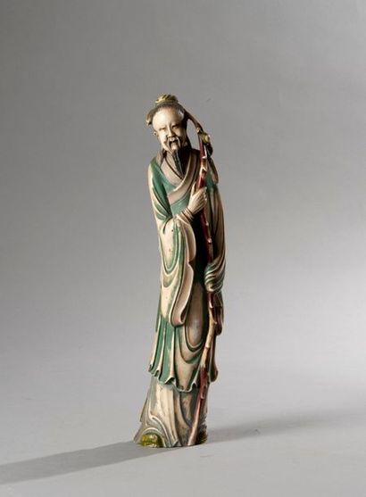 null Chine

Début de XXe siècle

Figures en ivoire sculpté

H 30,5 cm

Eclat au bec...