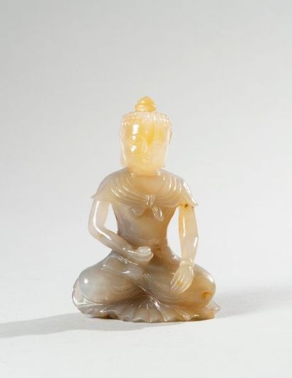 null Chine Dynastie Qing

Statue de Bouddha en agate

H 13,5 cm

