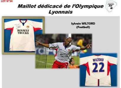 null SYLVAIN WILTORD 

FOOT 

MAILLOT FOOTBALL CLUB DE LYON 

MAILLOT DE MATCH 